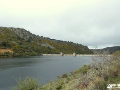 Cascada El Hornillo - Puerto Malagón; clubes de senderismo madrid federacion madrileña de montañismo